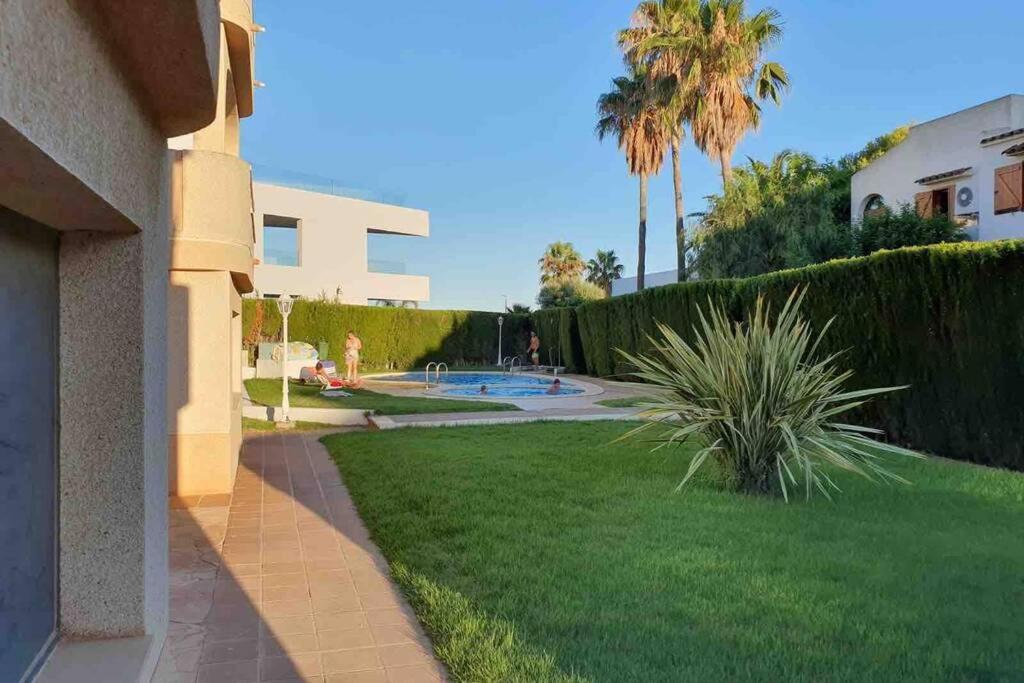 Neu Renoviertes Strandappartment Mit Meerblick Alcoceber Экстерьер фото